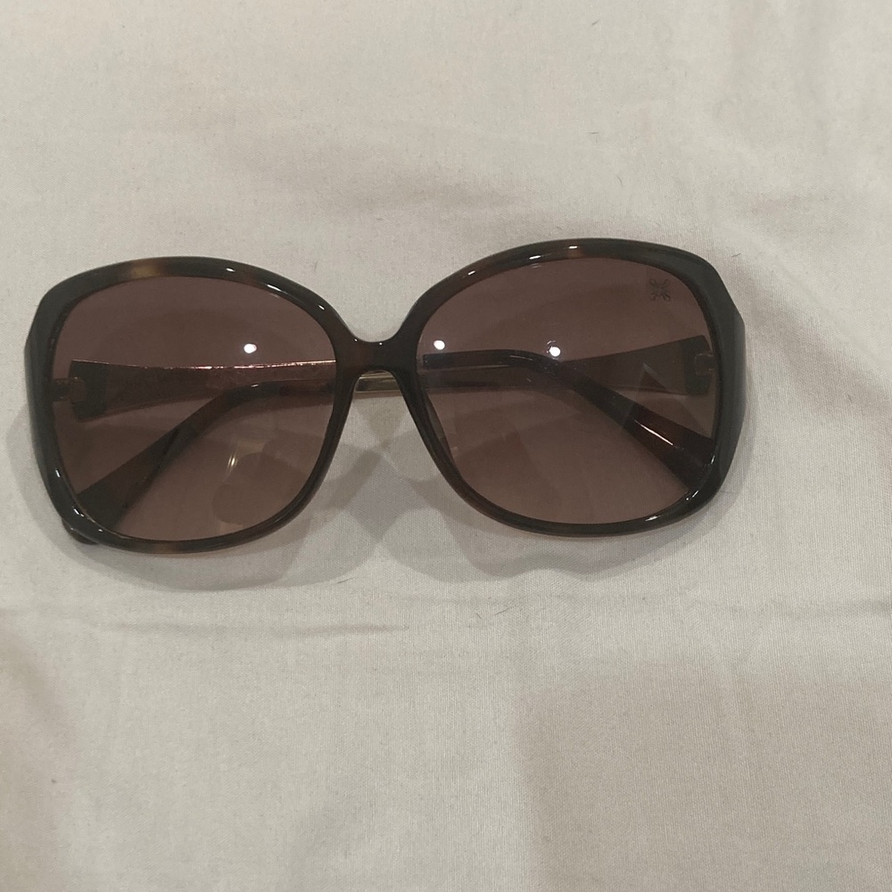 Simply Vera Vera Wang Brown Oversized Gradient Sunglasses